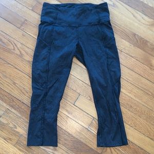 Lululemon leggings 17 in